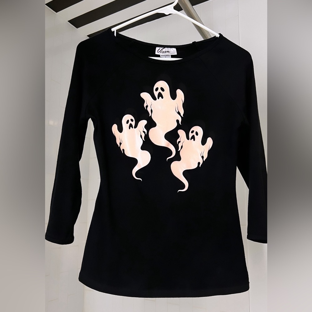 ⚠️ READ DESC ⚠️ Vixen Micheline Pitt Wild Ways Vintage Top Glow in Dark Ghosts
